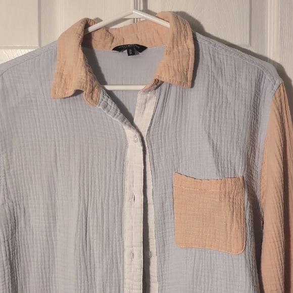 Lucky Brand Light Blue and Peach 100% Cotton Shirt - Picture 4 of 5